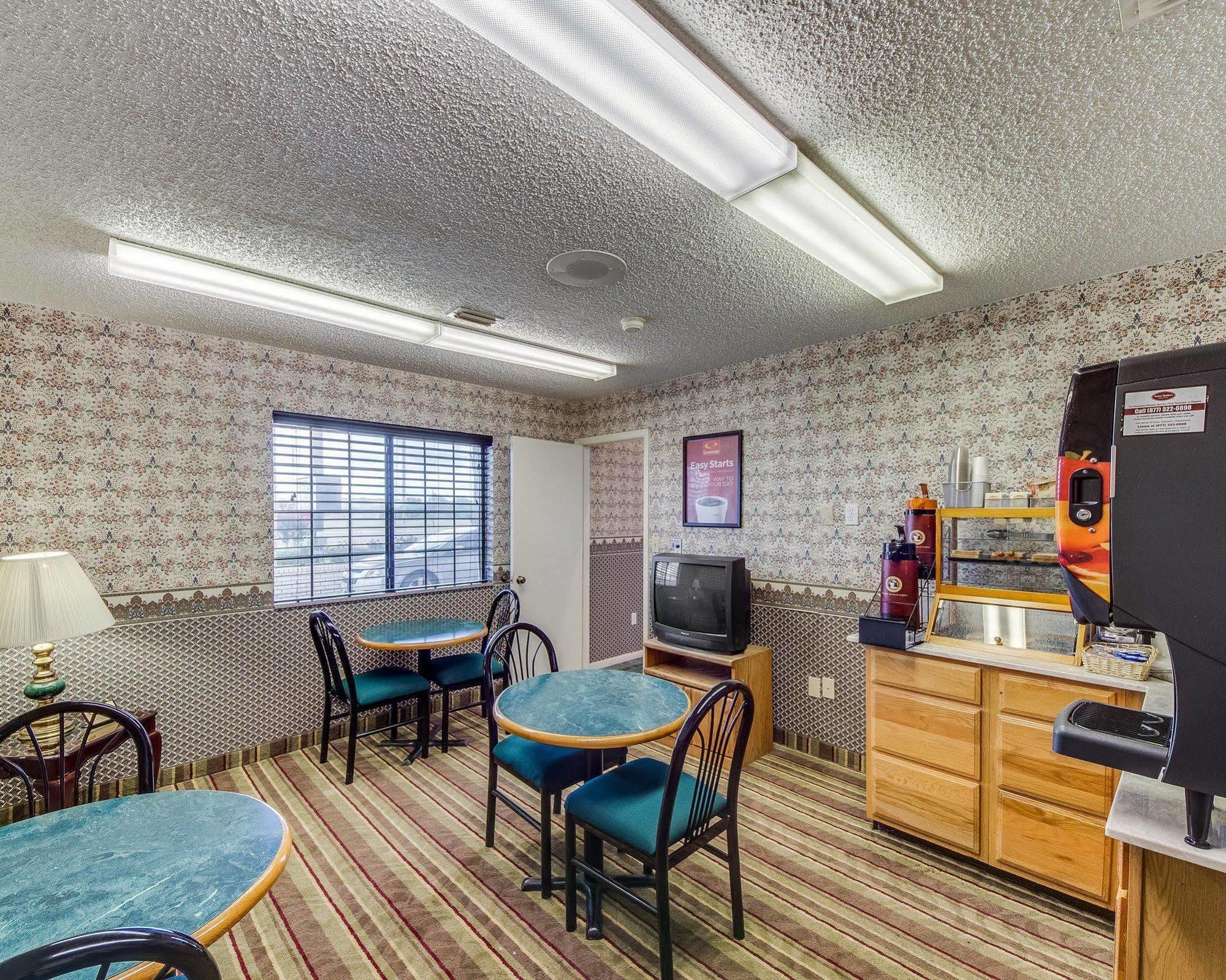 Econo Lodge Falfurrias Hwy 281 Extérieur photo